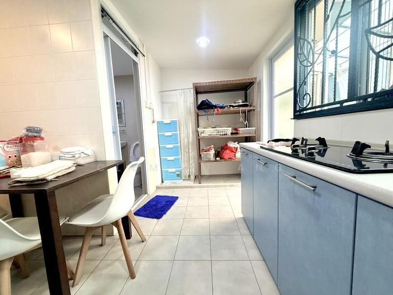 58 Stirling Road, 58 Stirling Road, Alexandra / Commonwealth, 2 Bedrooms, 845 sqft, HDB Flat For Sale, by Clement Ang, 500253001 - PropertyGuru.com.sg