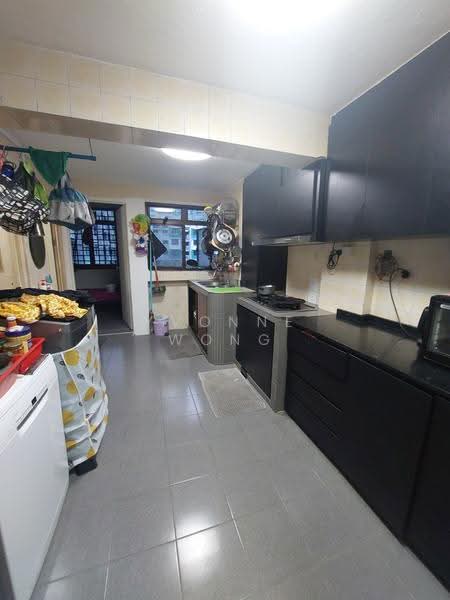 63 Kallang Bahru, 63 Kallang Bahru, Balestier / Toa Payoh, 2 Bedrooms, 699 sqft, HDB Flat For Sale, by Yvonne Wong, 500253017 - Kitchen - PropertyGuru.com.sg