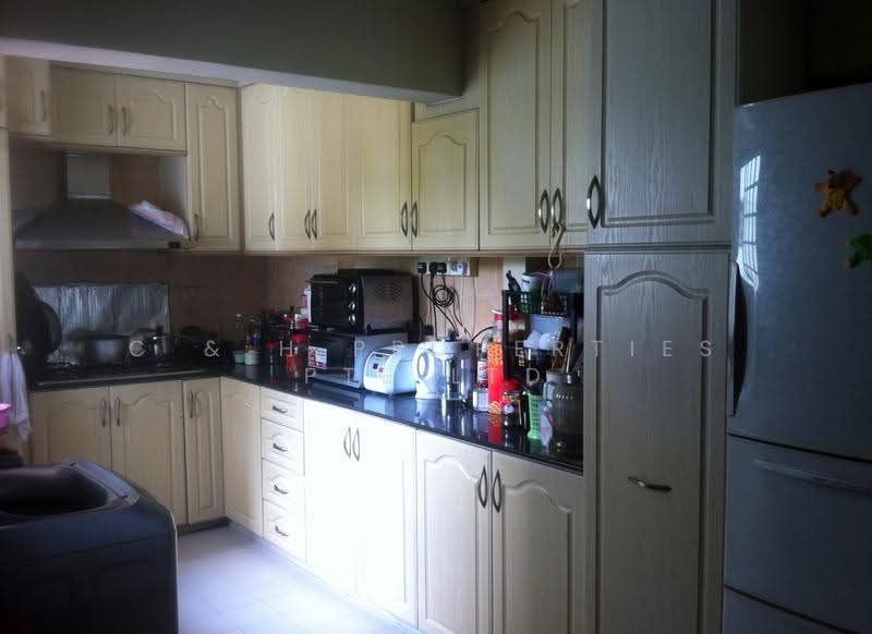 414 Commonwealth Avenue West, 414 Commonwealth Avenue West, Buona Vista / West Coast / Clementi New Town, 3 Bedrooms, 1,345 sqft, HDB Flat For Sale, by KELVIN, 500253030 - Kitchen - PropertyGuru.com.sg