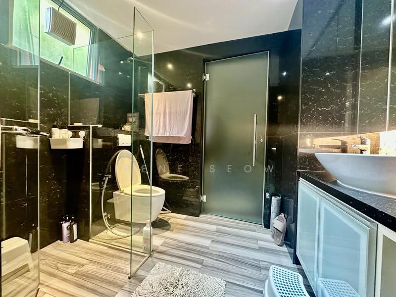 Casuarina Cove, 120 Tanjong Rhu Road, East Coast / Marine Parade, 3 Bedrooms, 1,625 sqft, Condominium For Rent, by Irene Seow, 500253038 - Bathroom - PropertyGuru.com.sg