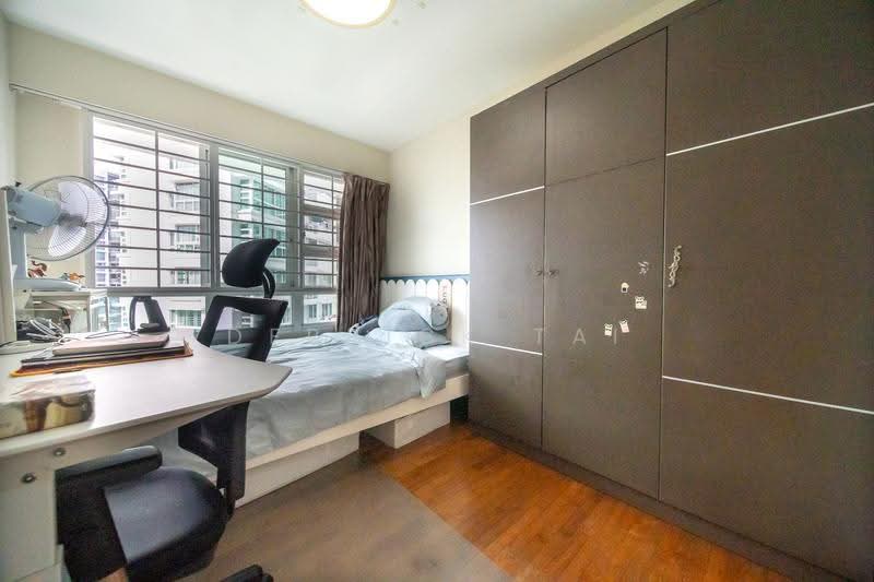 269B Punggol Field, 269B Punggol Field, Hougang / Punggol / Sengkang, 3 Bedrooms, 1,001 sqft, HDB Flat For Sale, by Derrick Tai, 500253059 - Bedroom - PropertyGuru.com.sg