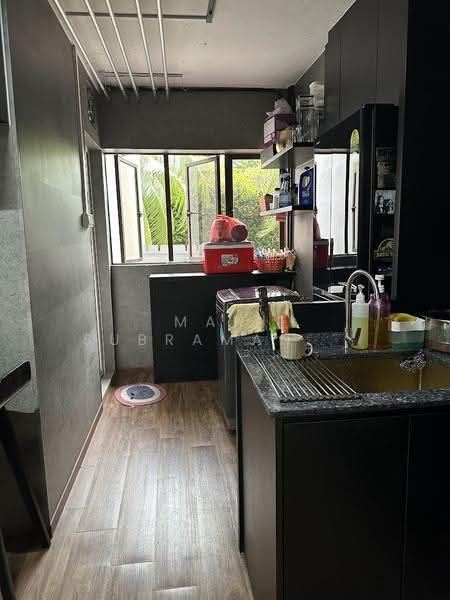 108 Jalan Rajah, 108 Jalan Rajah, Balestier / Toa Payoh, 3 Bedrooms, 1,593 sqft, HDB Flat For Sale, by Mani Subramanian Veeramani, 500253076 - Kitchen - PropertyGuru.com.sg