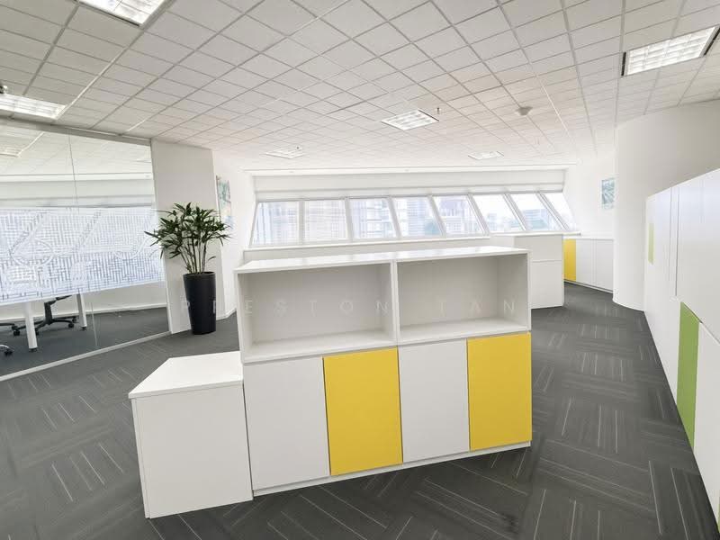 The Concourse, 300 Beach Road, Beach Road / Bugis / Rochor, 3,326 sqft, Office For Rent, by Preston Tan, 500253077 - Interior - CommercialGuru.com.sg