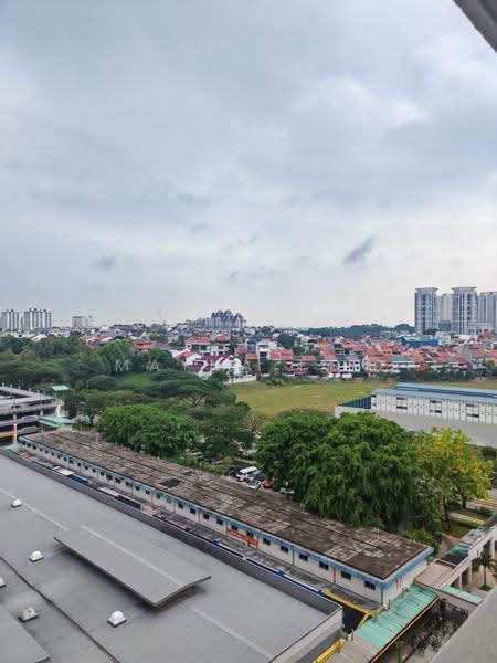 18 Bedok South Road, 18 Bedok South Road, Bedok / Upper East Coast, 3 Bedrooms, 700 sqft, HDB Flat For Sale, by Mayna Tan, 500253079 - Exterior - PropertyGuru.com.sg