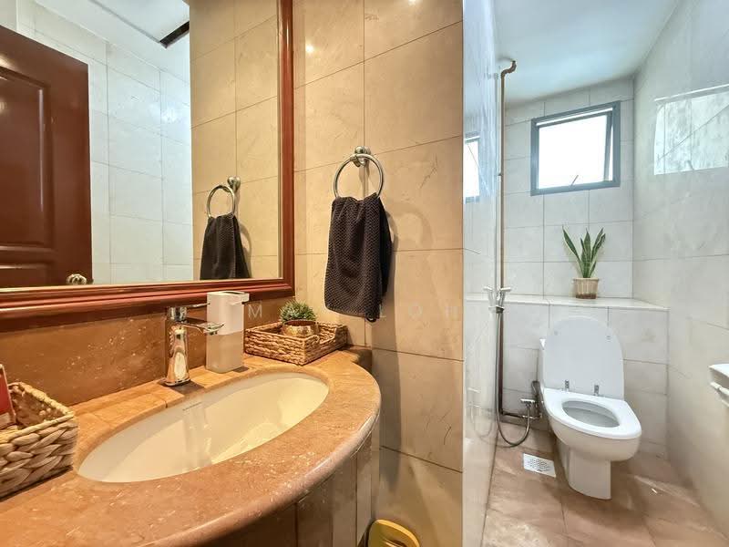 Aspen Heights, 261 River Valley Road, Orchard / River Valley, 5 Bedrooms, 2,691 sqft, Condominium For Sale, by May Loh, 500253088 - Bathroom - PropertyGuru.com.sg