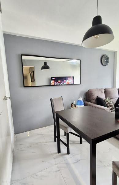 605B Tampines Street 61, 605B Tampines Street 61, Pasir Ris / Tampines, 2 Bedrooms, 732 sqft, HDB Flat For Sale, by Zarifah Zain, 500253089 - Living Room - PropertyGuru.com.sg