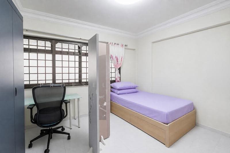366 Corporation Drive, 366 Corporation Drive, Boon Lay / Jurong / Tuas, 3 Bedrooms, 1,098 sqft, HDB Flat For Sale, by Warren Chan, 500253105 - Bedroom - PropertyGuru.com.sg