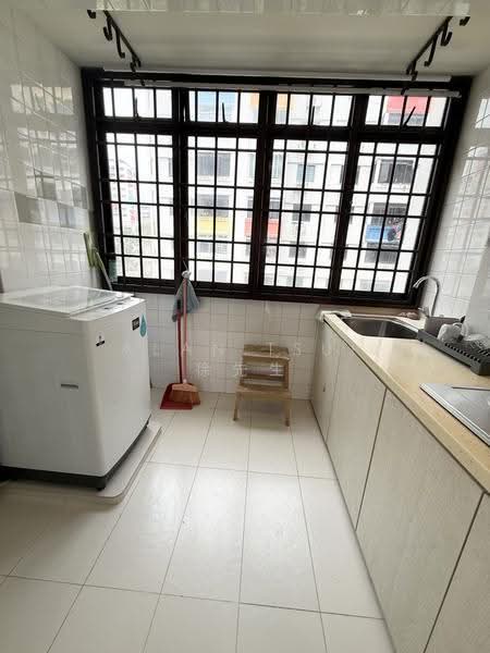 48 Circuit Road, 48 Circuit Road, Macpherson / Potong Pasir, 2 Bedrooms, 635 sqft, HDB Flat For Rent, by Alan Tsui 徐先生, 500253107 - Kitchen - PropertyGuru.com.sg