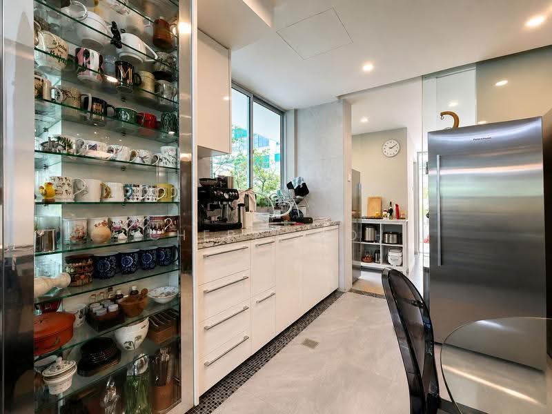 C.H.E.A.P 3.5 Storey Corner Terrace! 1KM to 2 Good Pri Schools! Must view!, Hougang / Punggol / Sengkang, 6 Bedrooms, 3,098 sqft, Corner Terrace For Sale, by Cheryl Goh, 500253131 - PropertyGuru.com.sg