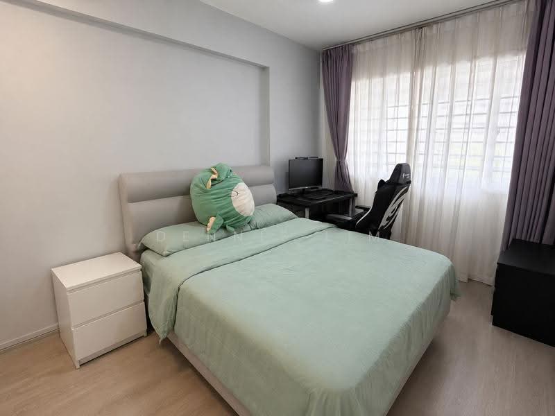 660 Jalan Tenaga, 660 Jalan Tenaga, Eunos / Geylang / Paya Lebar, 3 Bedrooms, 1,152 sqft, HDB Flat For Sale, by Dennis Lim, 500253140 - Bedroom - PropertyGuru.com.sg