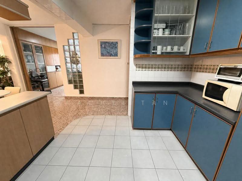 546 Pasir Ris Street 51, 546 Pasir Ris Street 51, Pasir Ris / Tampines, 3 Bedrooms, 1,550 sqft, HDB Flat For Sale, by Rachel Tan, 500253144 - Kitchen - PropertyGuru.com.sg