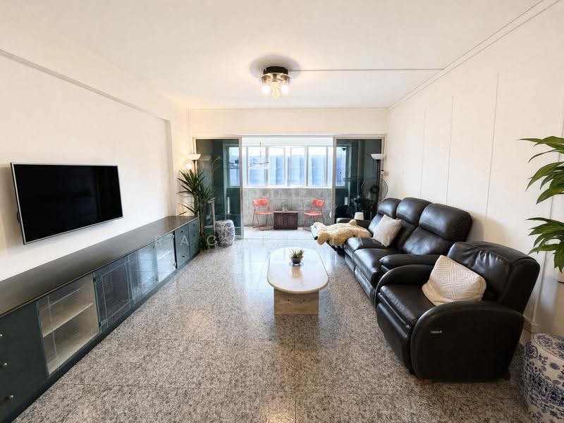 546 Pasir Ris Street 51, 546 Pasir Ris Street 51, Pasir Ris / Tampines, 3 Bedrooms, 1,550 sqft, HDB Flat For Sale, by Rachel Tan, 500253144 - Living Room - PropertyGuru.com.sg