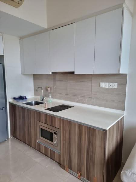 The Glades, 12 Bedok Rise, Bedok / Upper East Coast, 1 Bedroom, 452 sqft, Condominium For Rent, by Nick Poh, 500253149 - Kitchen - PropertyGuru.com.sg