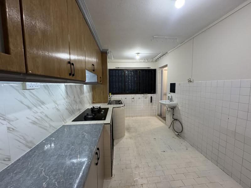 250 Yishun Avenue 9, 250 Yishun Avenue 9, Sembawang / Yishun, Room Rental, 200 sqft, HDB Flat For Rent, by Ghafur Khan, 500253151 - Kitchen - PropertyGuru.com.sg