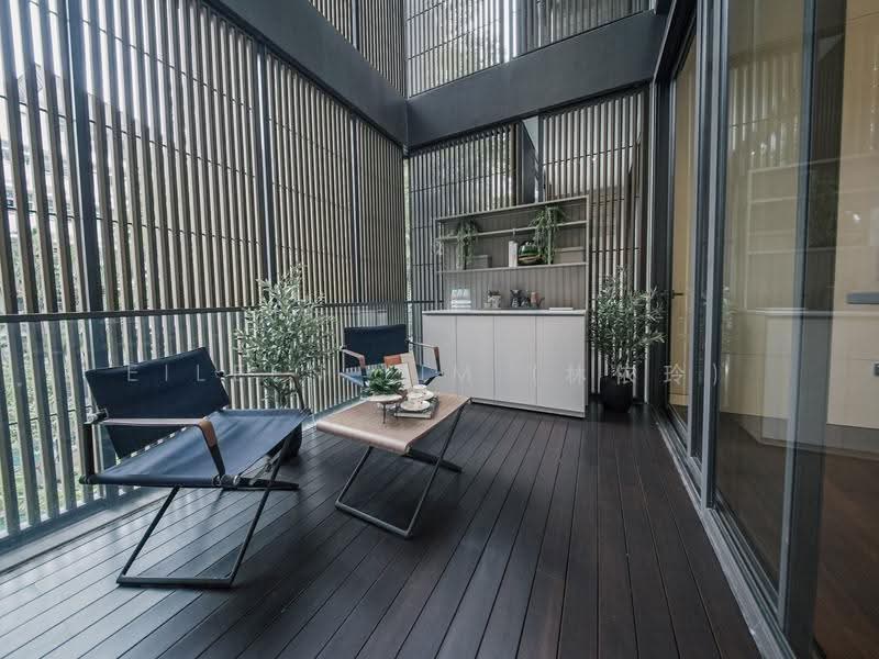 Lloyd SixtyFive, 65 Lloyd Road, Orchard / River Valley, 3 Bedrooms, 1,808 sqft, Condominium For Sale, by Eileen Lim (林依玲), 500253153 - Balcony - PropertyGuru.com.sg