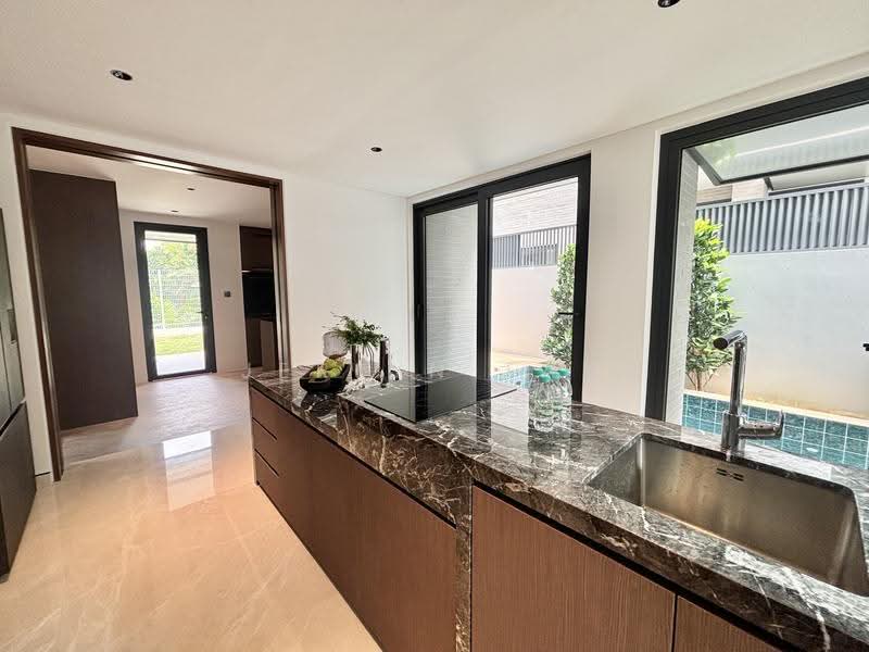 MATLOCK RISE BRADDELL HEIGHTS ESTATE, Matlock Rise, Braddell Road, Clifon Vale, Macpherson / Potong Pasir, 6 Bedrooms, 8,969 sqft, Detached House For Sale, by Jerlyn Tan, 500253165 - PropertyGuru.com.sg