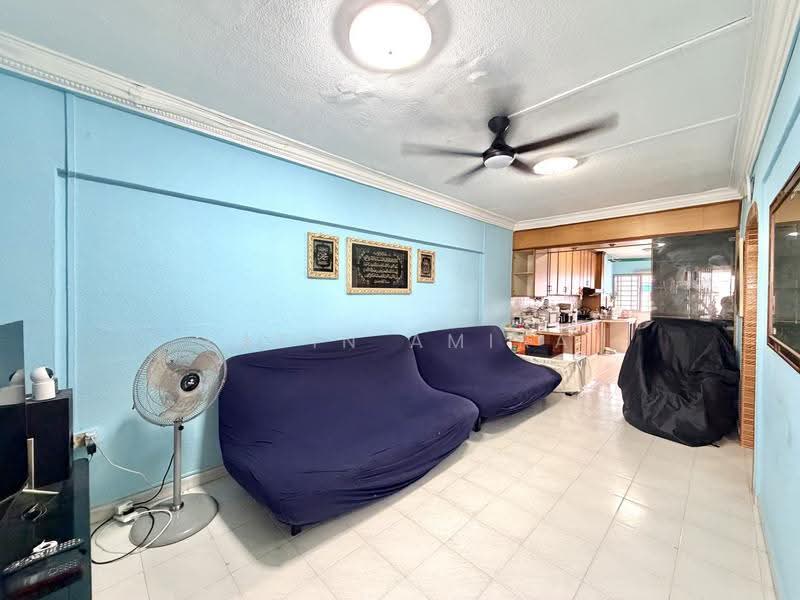 526 Bedok North Street 3, 526 Bedok North Street 3, Bedok / Upper East Coast, 2 Bedrooms, 721 sqft, HDB Flat For Sale, by Fatin Amira, 500253166 - Living Room - PropertyGuru.com.sg