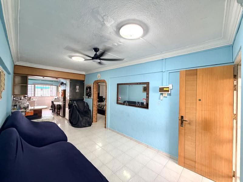526 Bedok North Street 3, 526 Bedok North Street 3, Bedok / Upper East Coast, 2 Bedrooms, 721 sqft, HDB Flat For Sale, by Fatin Amira, 500253166 - Living Room - PropertyGuru.com.sg