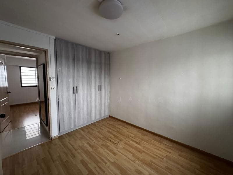 30 Marine Crescent, 30 Marine Crescent, East Coast / Marine Parade, 2 Bedrooms, 700 sqft, HDB Flat For Rent, by Aloisa Lua (嘉嘉）, 500253174 - Bedroom - PropertyGuru.com.sg