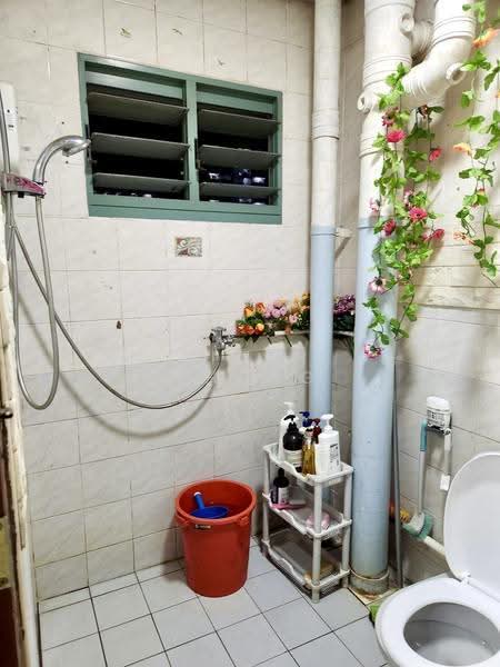 458 Choa Chu Kang Avenue 4, 458 Choa Chu Kang Avenue 4, Dairy Farm / Bukit Panjang / Choa Chu Kang, Room Rental, 90 sqft, HDB Flat For Rent, by Aiden Chong, 500253198 - Bathroom - PropertyGuru.com.sg