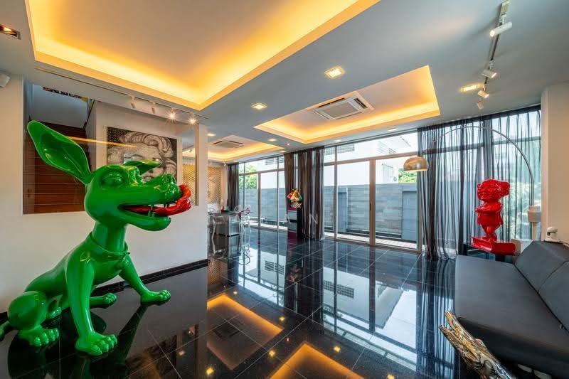 2 Jalan Joran Singapore 809101, Jalan Joran, Seletar / Yio Chu Kang, 5 Bedrooms, 3,627 sqft, Corner Terrace For Sale, by Alan Koh, 500253210 - Living Room - PropertyGuru.com.sg