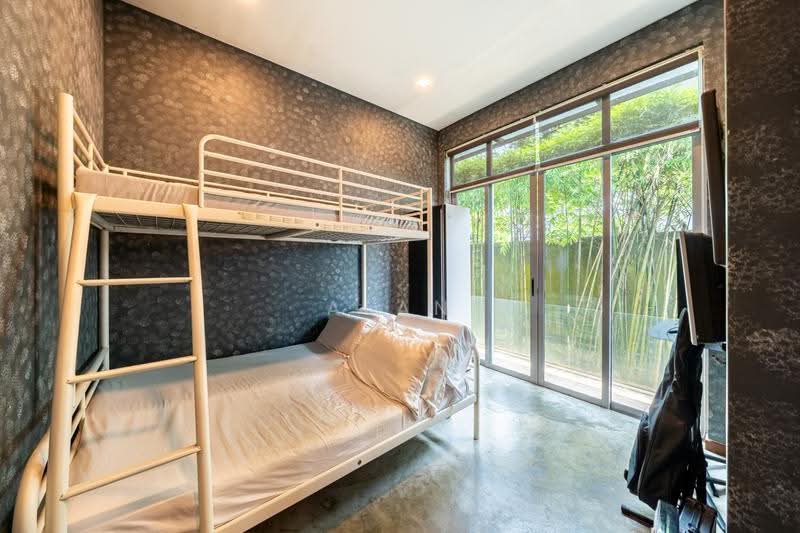 2 Jalan Joran Singapore 809101, Jalan Joran, Seletar / Yio Chu Kang, 5 Bedrooms, 3,627 sqft, Corner Terrace For Sale, by Alan Koh, 500253210 - Bedroom - PropertyGuru.com.sg