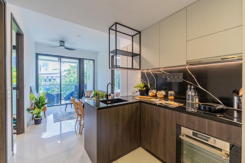 Jervois Mansion, 8 Jervois Close, Tanglin / Holland / Bukit Timah, 2 Bedrooms, 678 sqft, Condominium For Sale, by Chris Yan, 500253215 - Kitchen - PropertyGuru.com.sg