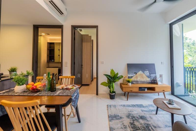Jervois Mansion, 8 Jervois Close, Tanglin / Holland / Bukit Timah, 2 Bedrooms, 678 sqft, Condominium For Sale, by Chris Yan, 500253215 - Living Room - PropertyGuru.com.sg