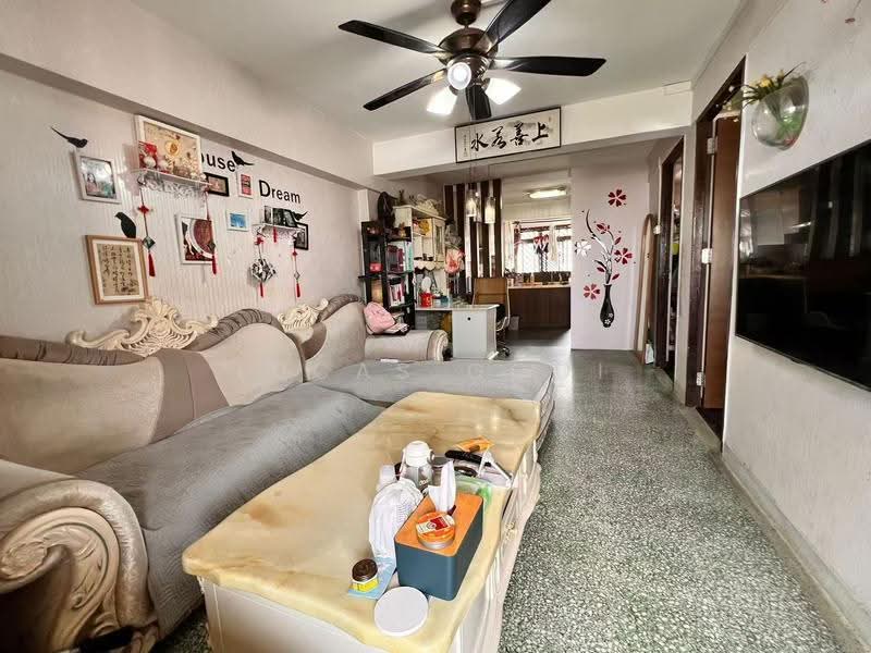 2 Saint George's Road, 2 Saint George's Road, Balestier / Toa Payoh, 2 Bedrooms, 635 sqft, HDB Flat For Sale, by Lucas Gooi, 500253221 - Living Room - PropertyGuru.com.sg
