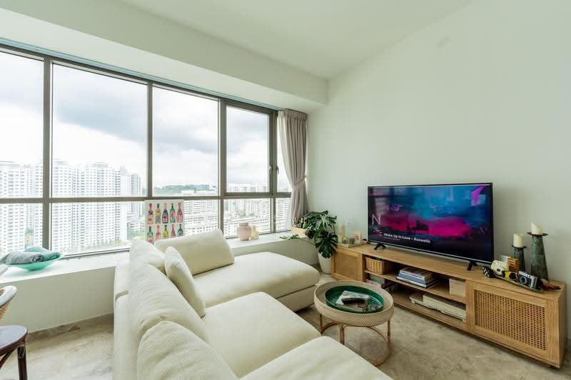 Skyline Residences, 610 Telok Blangah Road, Harbourfront / Telok Blangah, 2 Bedrooms, 829 sqft, Condominium For Sale, by Chris Yan, 500253237 - Living Room - PropertyGuru.com.sg