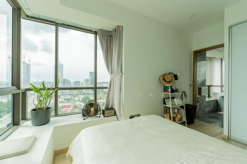 Skyline Residences, 610 Telok Blangah Road, Harbourfront / Telok Blangah, 2 Bedrooms, 829 sqft, Condominium For Sale, by Chris Yan, 500253237 - Bedroom - PropertyGuru.com.sg