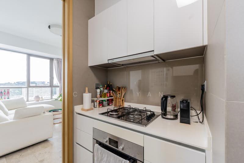 Skyline Residences, 610 Telok Blangah Road, Harbourfront / Telok Blangah, 2 Bedrooms, 829 sqft, Condominium For Sale, by Chris Yan, 500253237 - PropertyGuru.com.sg