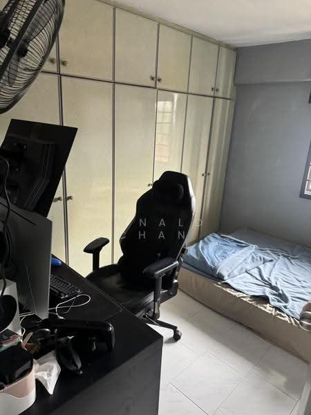 213 Lorong 8 Toa Payoh, 213 Lorong 8 Toa Payoh, Balestier / Toa Payoh, 3 Bedrooms, 883 sqft, HDB Flat For Sale, by Arnald Chan, 500253240 - Bedroom - PropertyGuru.com.sg