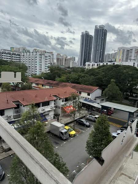 213 Lorong 8 Toa Payoh, 213 Lorong 8 Toa Payoh, Balestier / Toa Payoh, 3 Bedrooms, 883 sqft, HDB Flat For Sale, by Arnald Chan, 500253240 - Exterior - PropertyGuru.com.sg