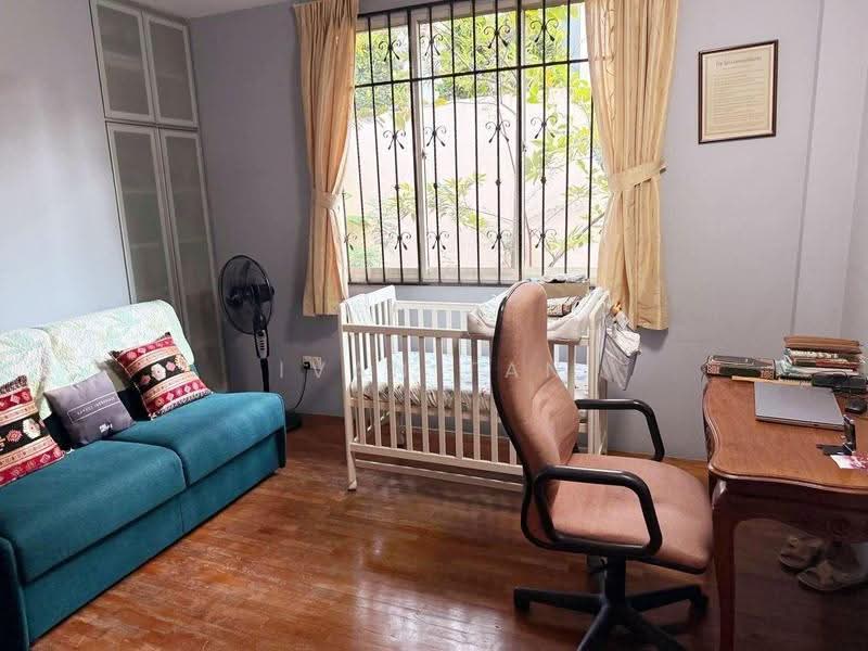 Semi-Detached house in Tanjong Katong Area, East Coast / Marine Parade, 5 Bedrooms, 4,093 sqft, Semi-Detached House For Sale, by Ivan Tan, 500253243 - Study - PropertyGuru.com.sg