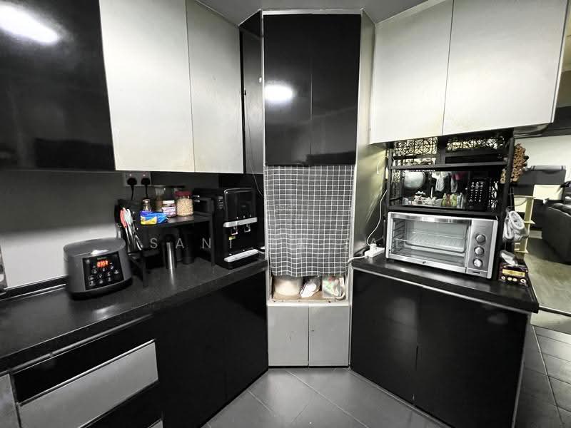 472 Ang Mo Kio Avenue 10, 472 Ang Mo Kio Avenue 10, Ang Mo Kio / Bishan / Thomson, 3 Bedrooms, 990 sqft, HDB Flat For Sale, by Sani Faisal, 500253247 - Kitchen - PropertyGuru.com.sg