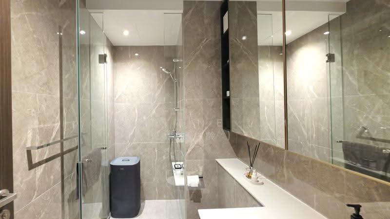 Clavon, Clementi Avenue 1, Buona Vista / West Coast / Clementi New Town, 2 Bedrooms, 764 sqft, Condominium For Sale, by Charlene Lim (林静龄), 500253249 - Bathroom - PropertyGuru.com.sg
