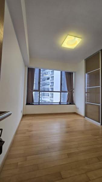 Angullia Park Residences @ Orchard, Tanglin / Holland / Bukit Timah, 3 Bedrooms, 1,001 sqft, Apartment For Sale, by Heng Heng, 500253258 - Master Bedroom - PropertyGuru.com.sg