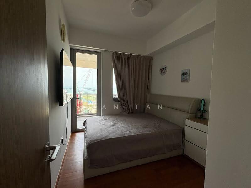 V on Shenton, 5 Shenton Way, Boat Quay / Raffles Place / Marina, 3 Bedrooms, 1,528 sqft, Condominium For Sale, by Alan Tan, 500253263 - Bedroom - PropertyGuru.com.sg