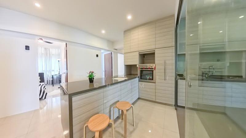 Ridgewood Condominium, 15 Mount Sinai Rise, Tanglin / Holland / Bukit Timah, Room Rental, 150 sqft, Condominium For Rent, by Melody Azyliae Chiam, 500253267 - PropertyGuru.com.sg