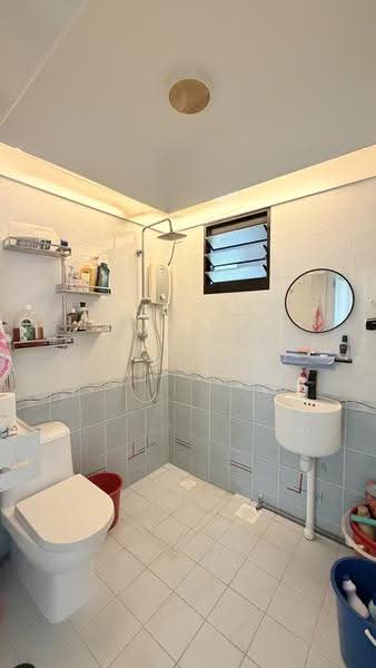 436B Fernvale Road, 436B Fernvale Road, Seletar / Yio Chu Kang, 3 Bedrooms, 1,033 sqft, HDB Flat For Sale, by Tracey Yeo, 500253269 - Bathroom - PropertyGuru.com.sg