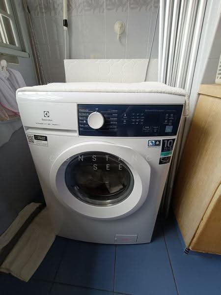 281 Bishan Street 24, 281 Bishan Street 24, Ang Mo Kio / Bishan / Thomson, Room Rental, 110 sqft, HDB Flat For Rent, by Constance See, 500253270 - PropertyGuru.com.sg