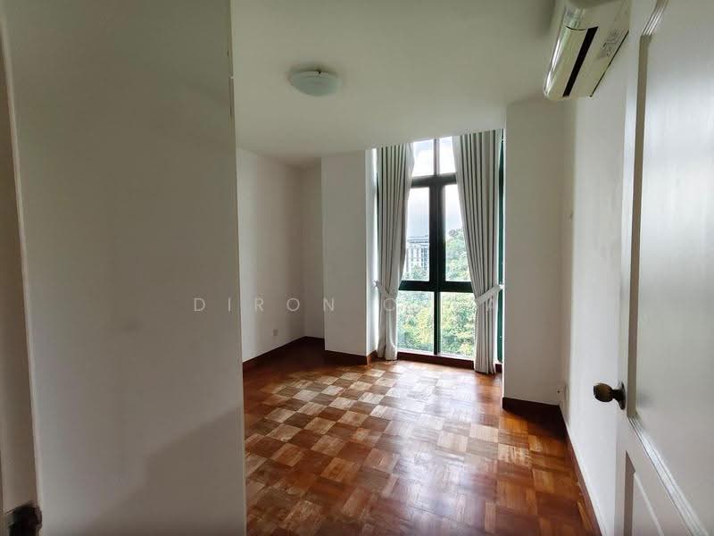 Meralodge, 83 Hillview Avenue, Dairy Farm / Bukit Panjang / Choa Chu Kang, 4 Bedrooms, 1,905 sqft, Condominium For Sale, by Diron Chua, 500253317 - Common bedroom - PropertyGuru.com.sg