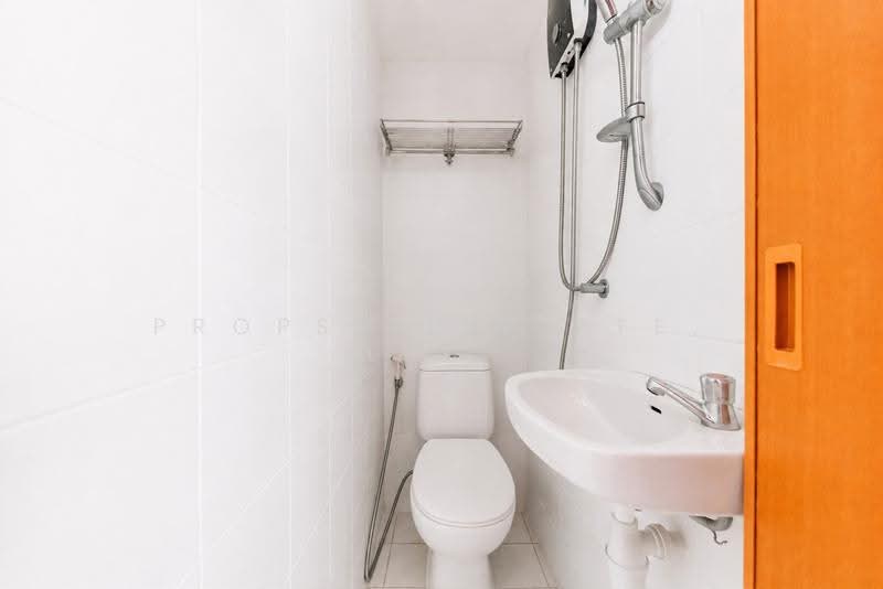The Gardens at Bishan, 9 Sin Min Walk, Ang Mo Kio / Bishan / Thomson, 3 Bedrooms, 1,152 sqft, Condominium For Sale, by Reine Chan, 500253327 - Bathroom - PropertyGuru.com.sg