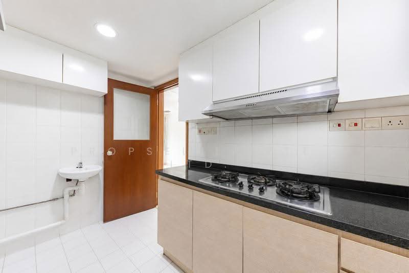 The Gardens at Bishan, 9 Sin Min Walk, Ang Mo Kio / Bishan / Thomson, 3 Bedrooms, 1,152 sqft, Condominium For Sale, by Reine Chan, 500253327 - Kitchen - PropertyGuru.com.sg