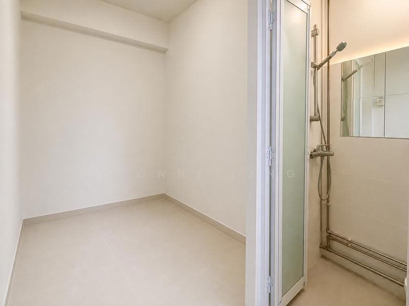 Kim Sia Court, 1 Jalan Jintan, Orchard / River Valley, 3 Bedrooms, 1,421 sqft, Apartment For Sale, by Yvonne Tang, 500253329 - Helper's Room (ensuite) - PropertyGuru.com.sg