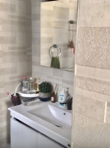 468 Segar Road, 468 Segar Road, Dairy Farm / Bukit Panjang / Choa Chu Kang, Room Rental, 150 sqft, HDB Flat For Rent, by Raymond Foo, 500253331 - Bathroom - PropertyGuru.com.sg