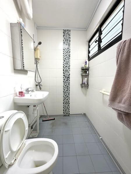 209 Serangoon Central, 209 Serangoon Central, Hougang / Punggol / Sengkang, 3 Bedrooms, 893 sqft, HDB Flat For Sale, by Keon Ang, 500253343 - PropertyGuru.com.sg