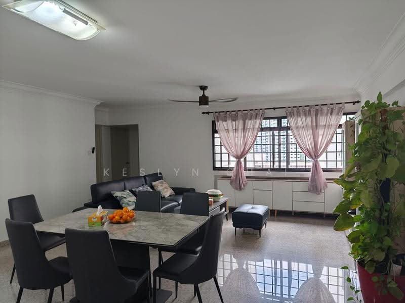 686 Choa Chu Kang Crescent, 686 Choa Chu Kang Crescent, Dairy Farm / Bukit Panjang / Choa Chu Kang, Room Rental, 88 sqft, HDB Flat For Rent, by Keslyn Chai, 500253354 - Living Room - PropertyGuru.com.sg