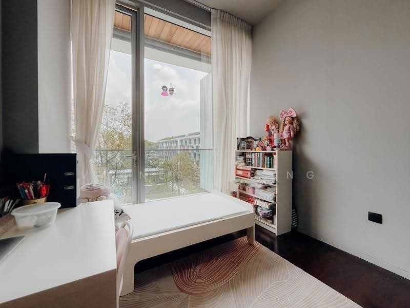 Seletar Park Residence, 21 Seletar Road, Seletar / Yio Chu Kang, 2 Bedrooms, 872 sqft, Condominium For Sale, by Vannessa Kong, 500253405 - Bedroom - PropertyGuru.com.sg